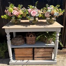 lilys flowers florist surrey berkshire